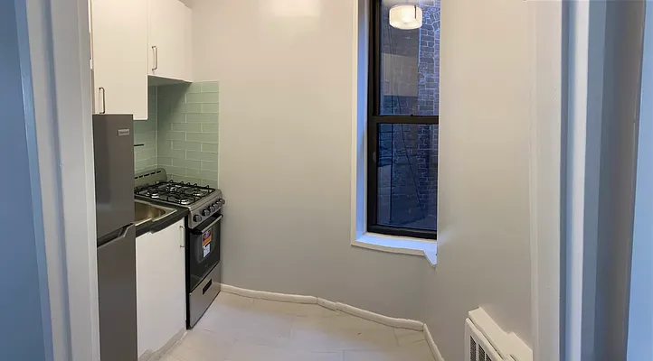 Sold by Sandra Greer Real Estate | media 5