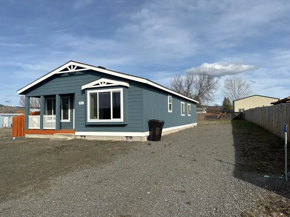 917 S Hall St, Prairie City, OR 97869