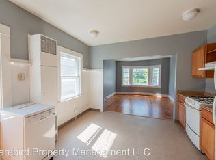 73 NE Stanton St APT 1, Portland, OR 97212