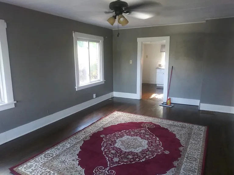 1233 Ralston St — Photo 5