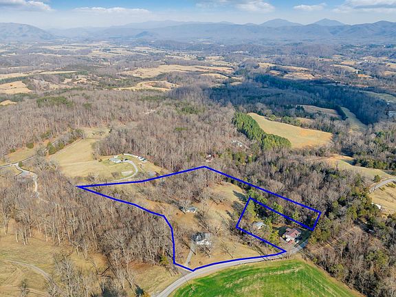 3rd image of 3770 Blue Ridge Tpke