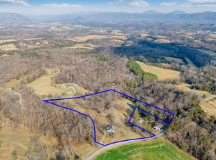 3770 Blue Ridge Tpke, Fincastle, VA 24090