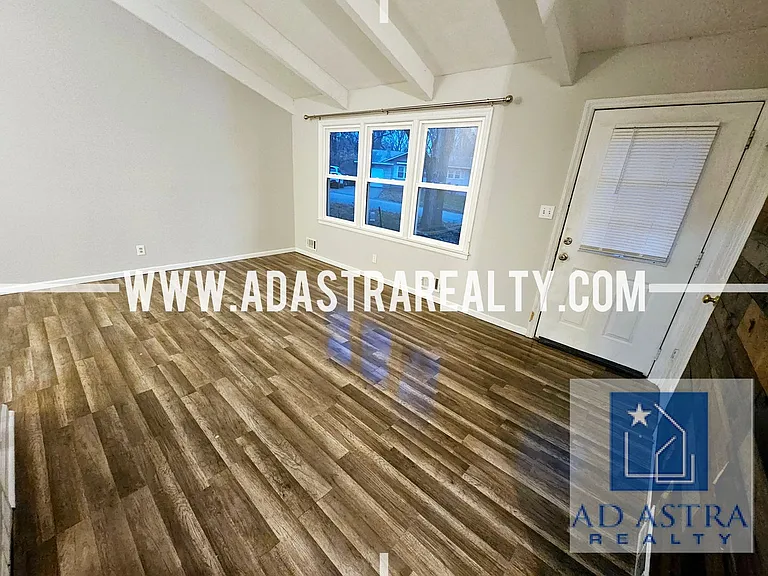 7211 N Avalon St — Photo 4