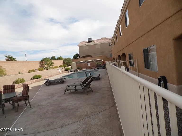 3470 Kearsage Dr #E102 — Photo 53