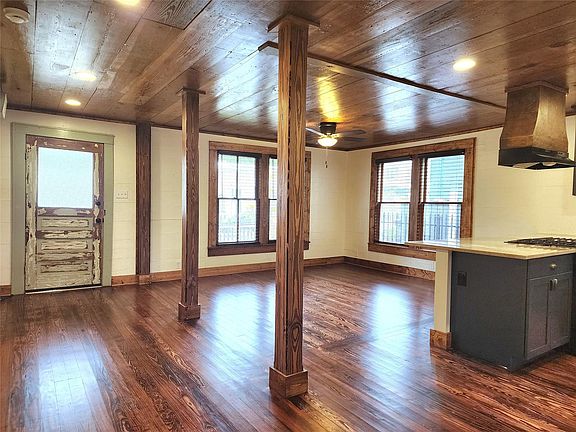 3rd image of 1818 Kane St APT 1