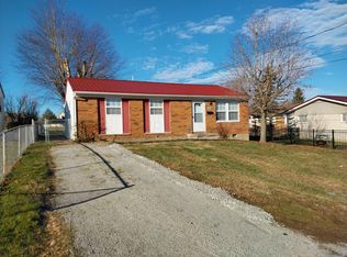 824 Neal St, Greenfield, OH 45123