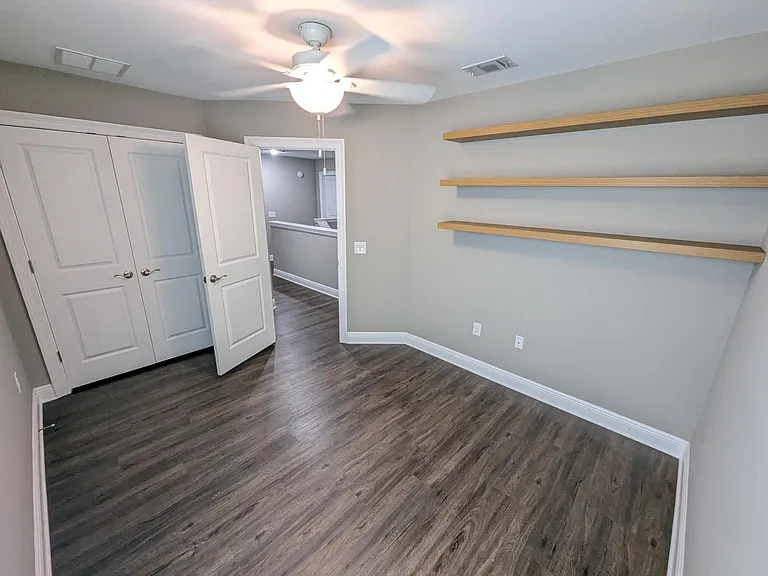 2335 Hadleigh Hills Ct — Photo 20