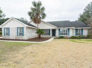 3000 Via Conquistadores, Navarre, FL 32566