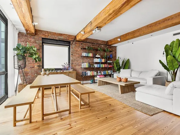 72 Berry St APT 3B, Brooklyn, NY 11249