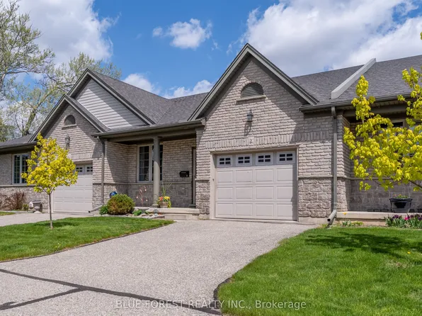 948 Colborne St Unit 2, Brantford, ON N3S 3T4