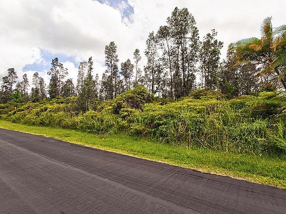 3rd image of Plumeria St Lot 6682