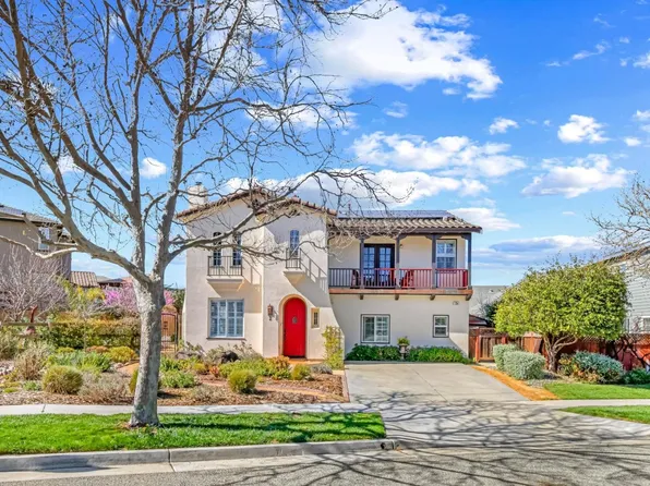 2 Donner St, San Juan Bautista, CA 95045