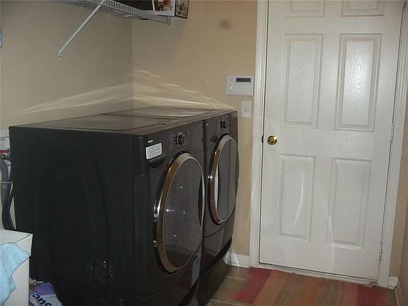 4th image of 3206 Grassglen Pl