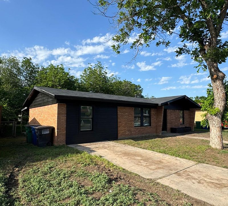 1st image of 7014 Grand Valley Dr #7014