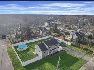 96 Beecher Ave, East Islip, NY 11730