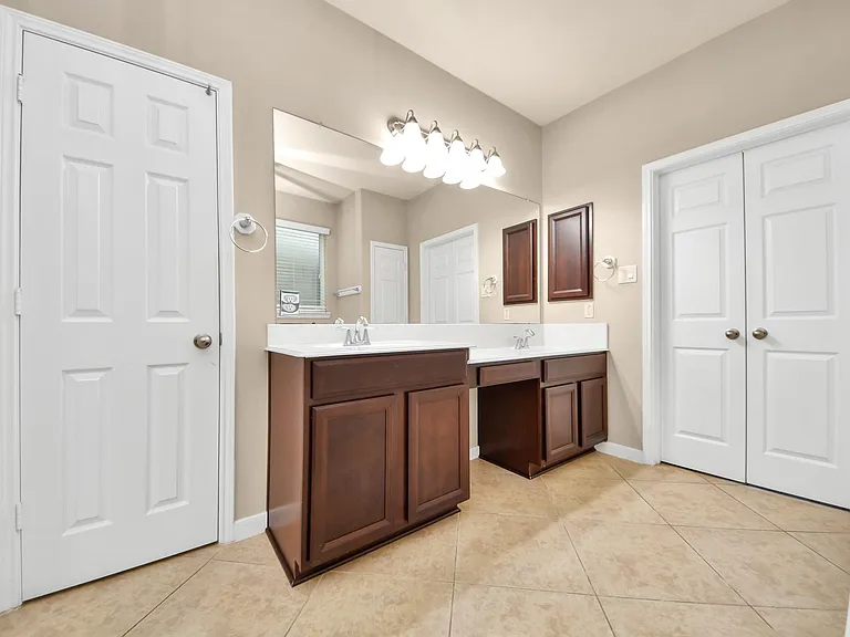 24122 Haywards Crossing Ln — Photo 30