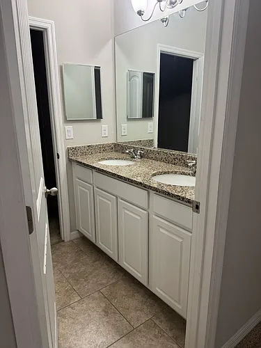5629 SW 50th Ter Photo 1