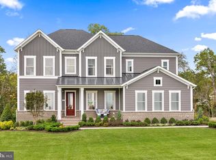 McElnea Manor Ct, Lovettsville, VA 20180