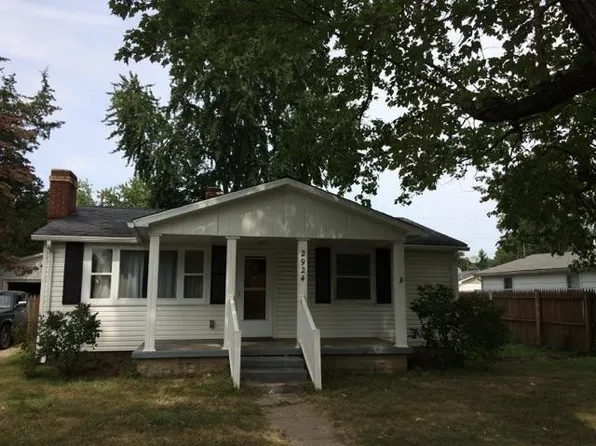 2924 Harrison Ave, Terre Haute, IN 47803