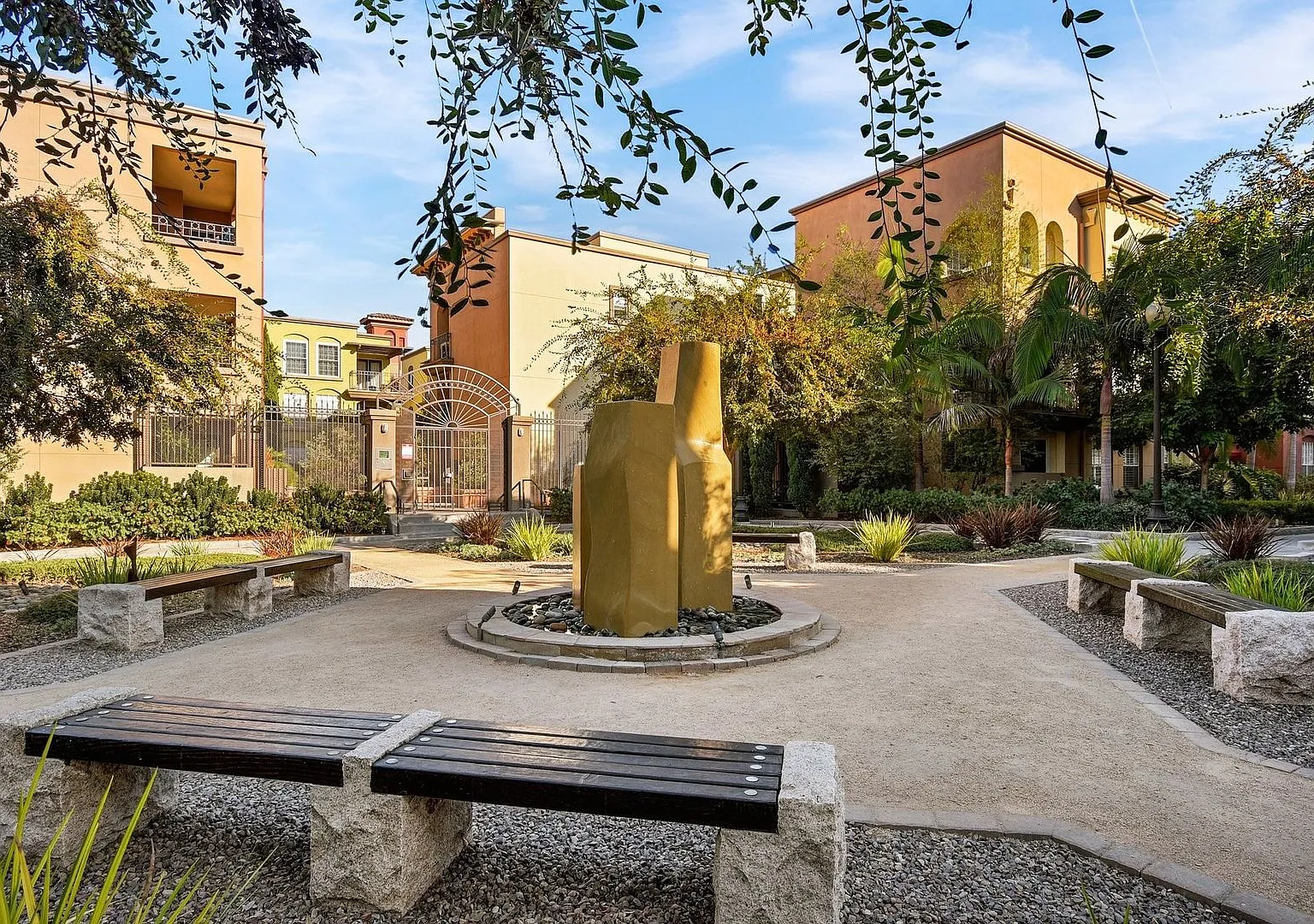 2 bedroom 2 bathroom Uptown District condo for rent in the heart of Hillcrest! — Photo 4