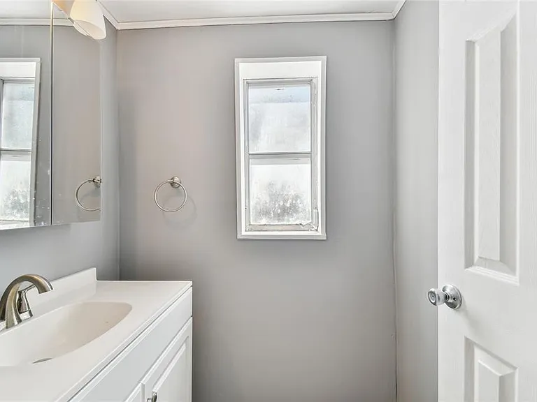 7721 Arbordale Dr — Photo 9
