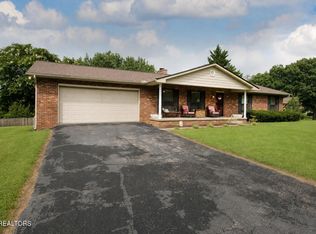 6613 Hummer Ln, Knoxville, TN 37912