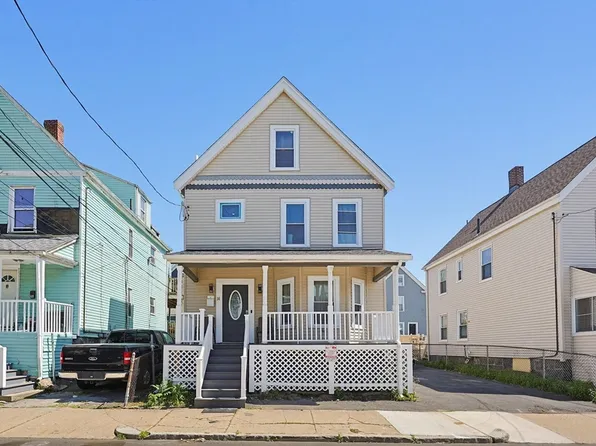 14 Oakhurst St, Dorchester, MA 02124