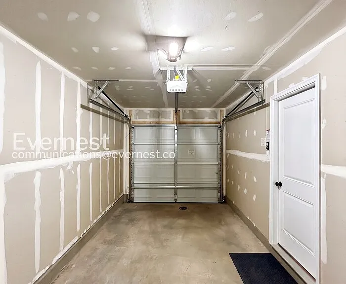 8808 Stevenson Ln — Photo 25