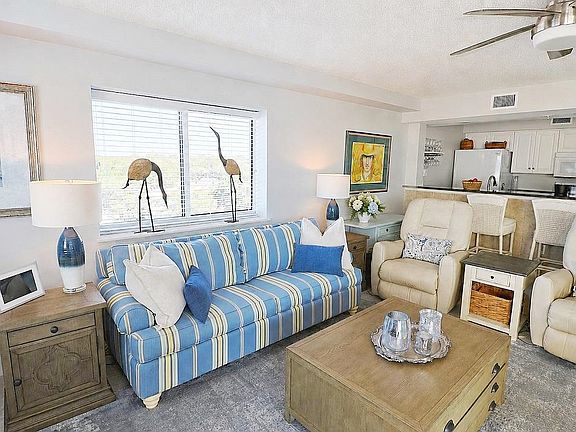 4th image of 1903 S Ocean Blvd. #611