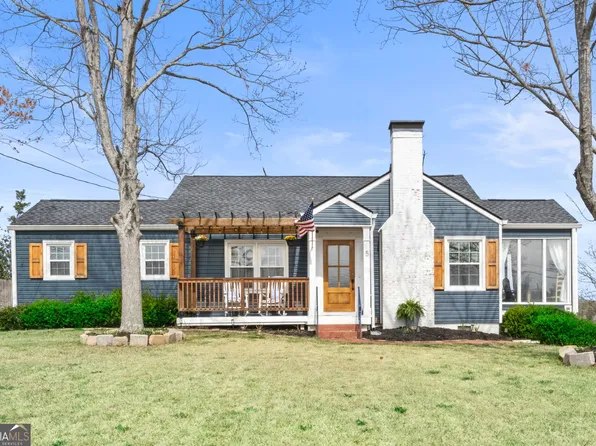 5 Waverly Cir, Newnan, GA 30263