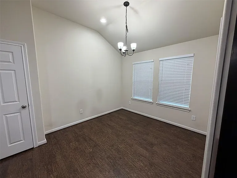 8630 Brookdale Park Ln — Photo 6