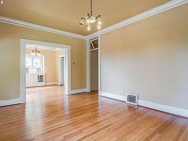 4673 SW Corbett Ave — Photo 4