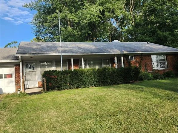 1609 4th St, Platte City, MO 64079