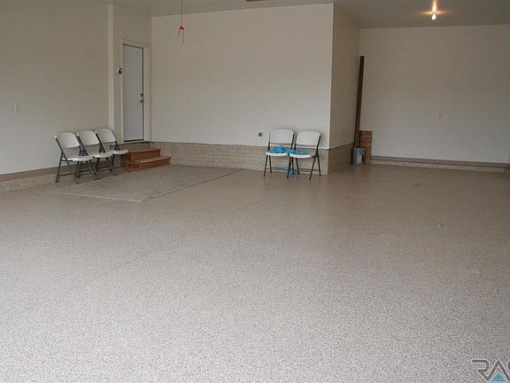 2nd image of 3309 Stoney Brook Trl