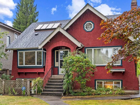 4311 W 14th Ave, Vancouver, BC V6R 2X9