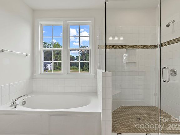5th image of 15917 Walnut Hill Dr #289