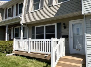 3745 Hillcrest Rd, Dubuque, IA 52002