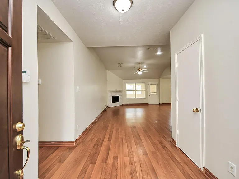 4235 Custer Creek Dr — Photo 10