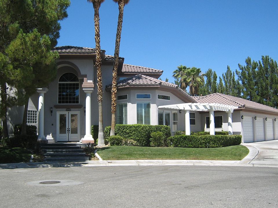 1st image of 2000 Diamond Bar Dr