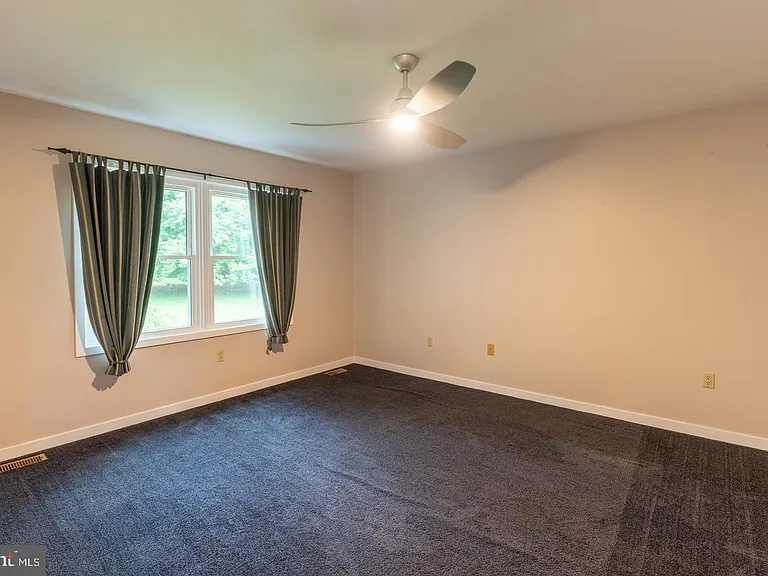 56 W Windrose Dr — Photo 44