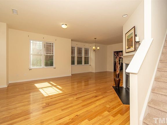 5th image of 913 Morris Dale Ln