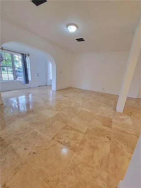 4 bed, 3.0 bath, 1808 sqft, $3,950 — Photo 1