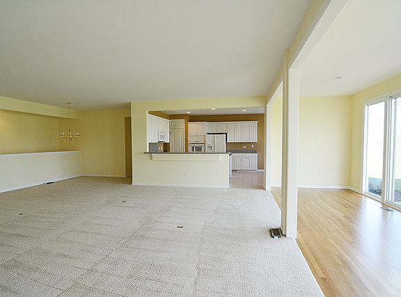 5th image of 13118 Farm Hill Dr