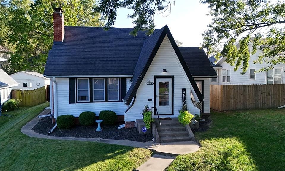 1st image of 2814 Renick St