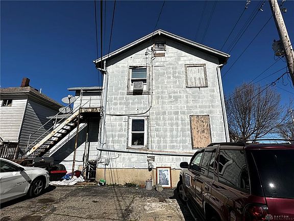 5th image of 649 Watervliet Ave
