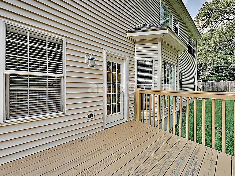 830 Tully Rd — Photo 18