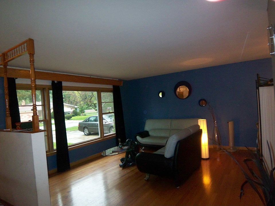 1st image of 503 S Crestwood Ln