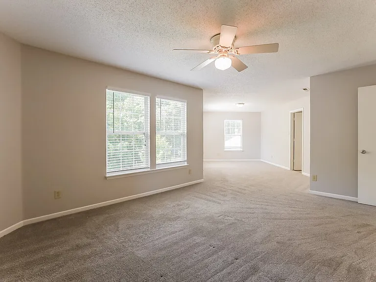 10841 Zimmerman Ln — Photo 7