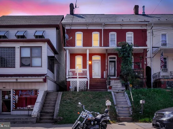 232 W Broadway, Red Lion, PA 17356