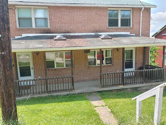 Front of house this unit is on the right